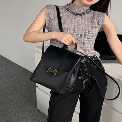 Black Leather Women’s Backpack – Stylish, Durable & Versatile Bag for Everyday Use